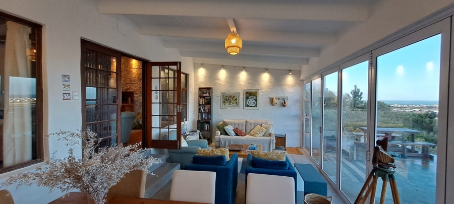 To Let 3 Bedroom Property for Rent in Bettys Bay Western Cape